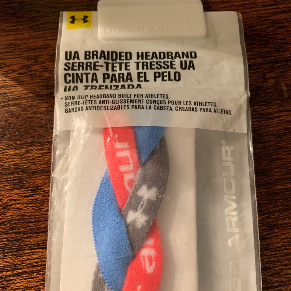 Women’s under Armour headband